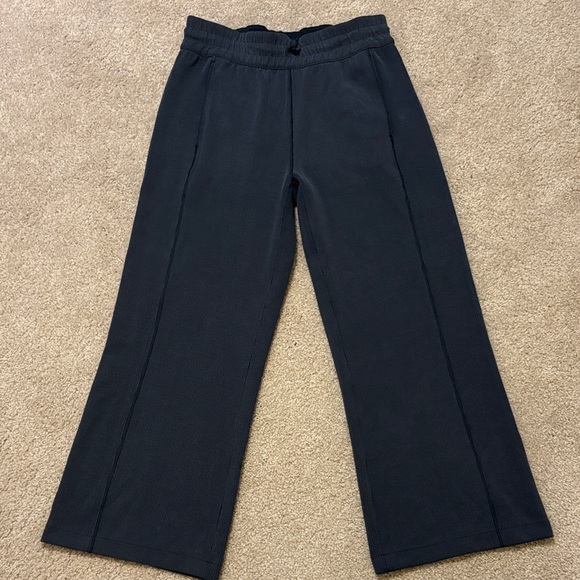 NWOT Lululemon Ribbed Soft-stream SET wide leg black with crew - Picture 2 of 10